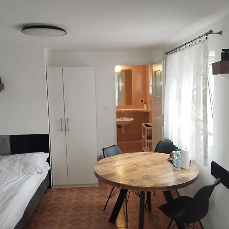 Pokoj Parterowy 200 Metrow Od Morza Miedzyzdroje Exterior photo