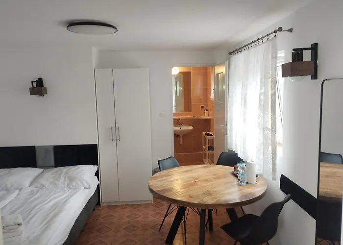 Pokoj Parterowy 200 Metrow Od Morza